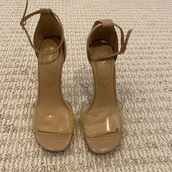 Aldo Nude Heels - Picture 1 of 6
